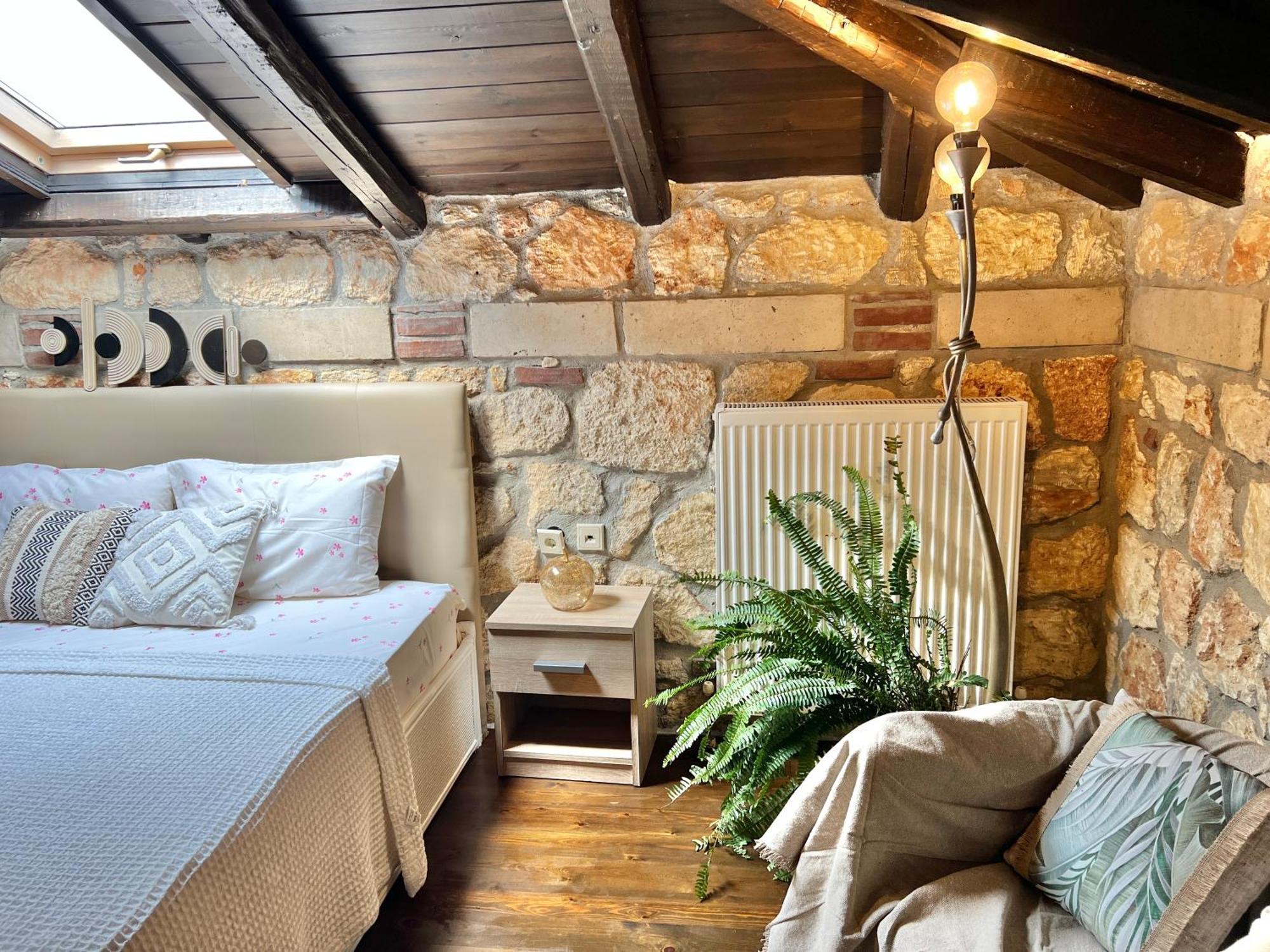 Гостьовий будинок Boutique Stone House Псакудія Екстер'єр фото